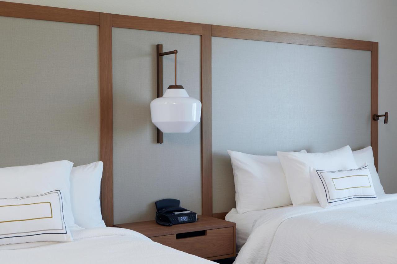 Fairfield Inn & Suites By Marriott Riverside Морено Вали Екстериор снимка