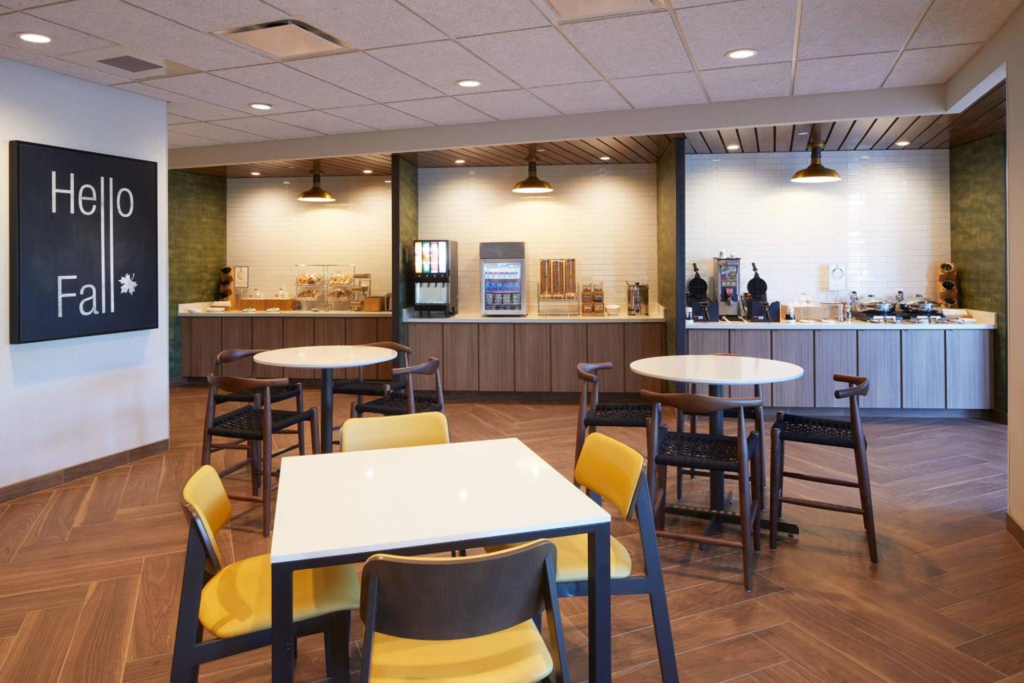 Fairfield Inn & Suites By Marriott Riverside Морено Вали Екстериор снимка