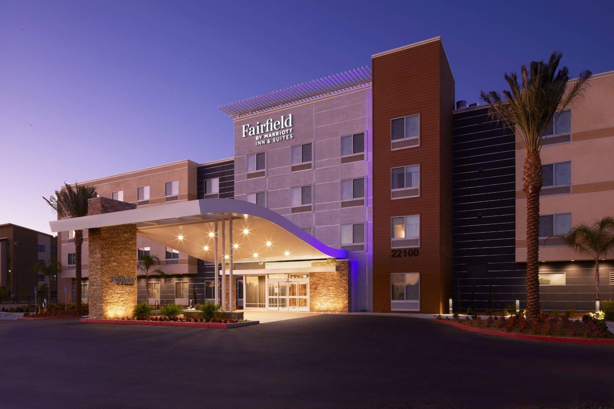Fairfield Inn & Suites By Marriott Riverside Морено Вали Екстериор снимка