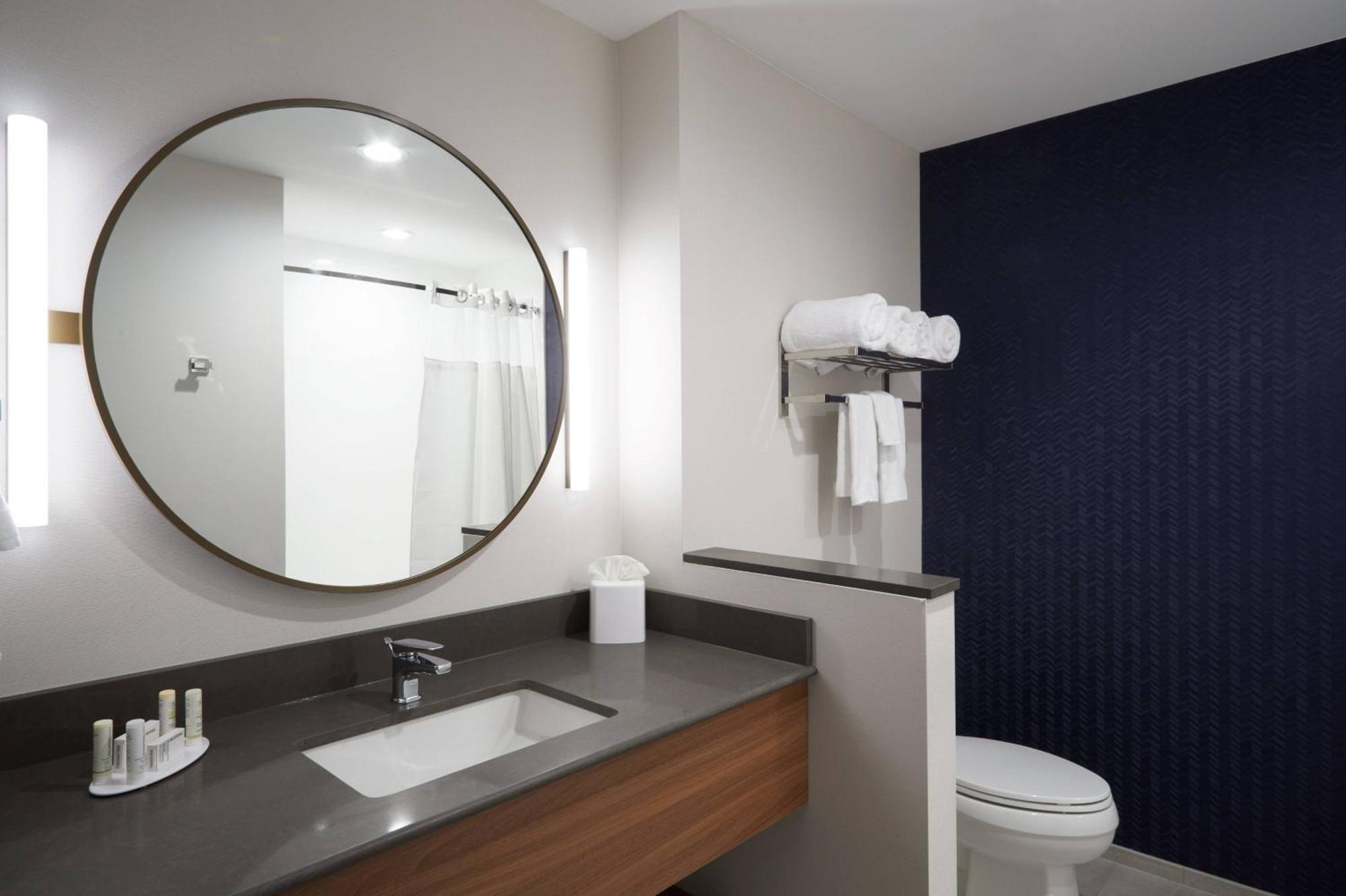 Fairfield Inn & Suites By Marriott Riverside Морено Вали Екстериор снимка
